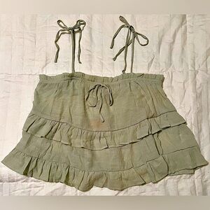 NWT Women’s Blu Pepper Anthropologie Sage Green Tie Straps Ruffled Tank Top SZ L